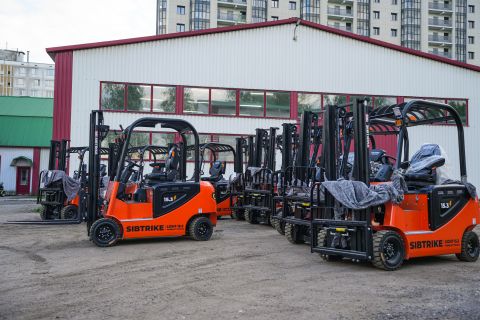 Вилочный погрузчик Sibtrike SF4 Light 20.3LA 2000 кг