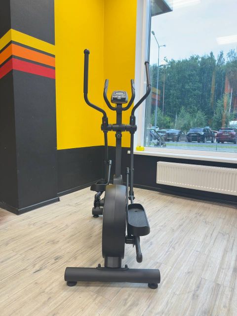 Эллиптический тренажер BodyJoy CT11PRO 20